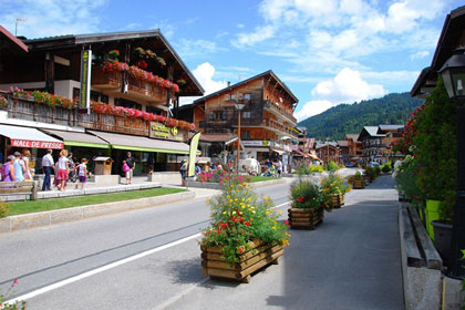 photo of the village of Les Gets in summer