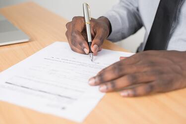Signature d'un état des lieux