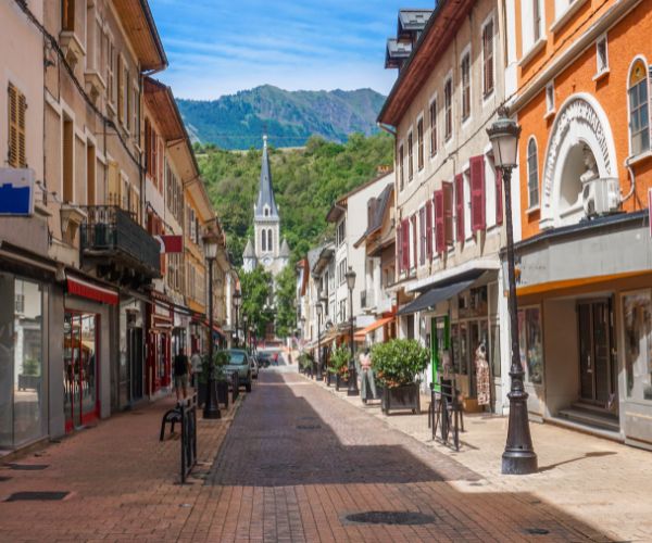 Les meilleurs quartiers pour acheter ou investir à Albertville