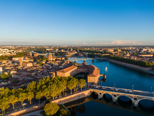 Vue aérienne de la ville de Toulouse