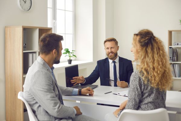 Conseils pour acheter en bord de mer : S'entourer de professionnels compétents