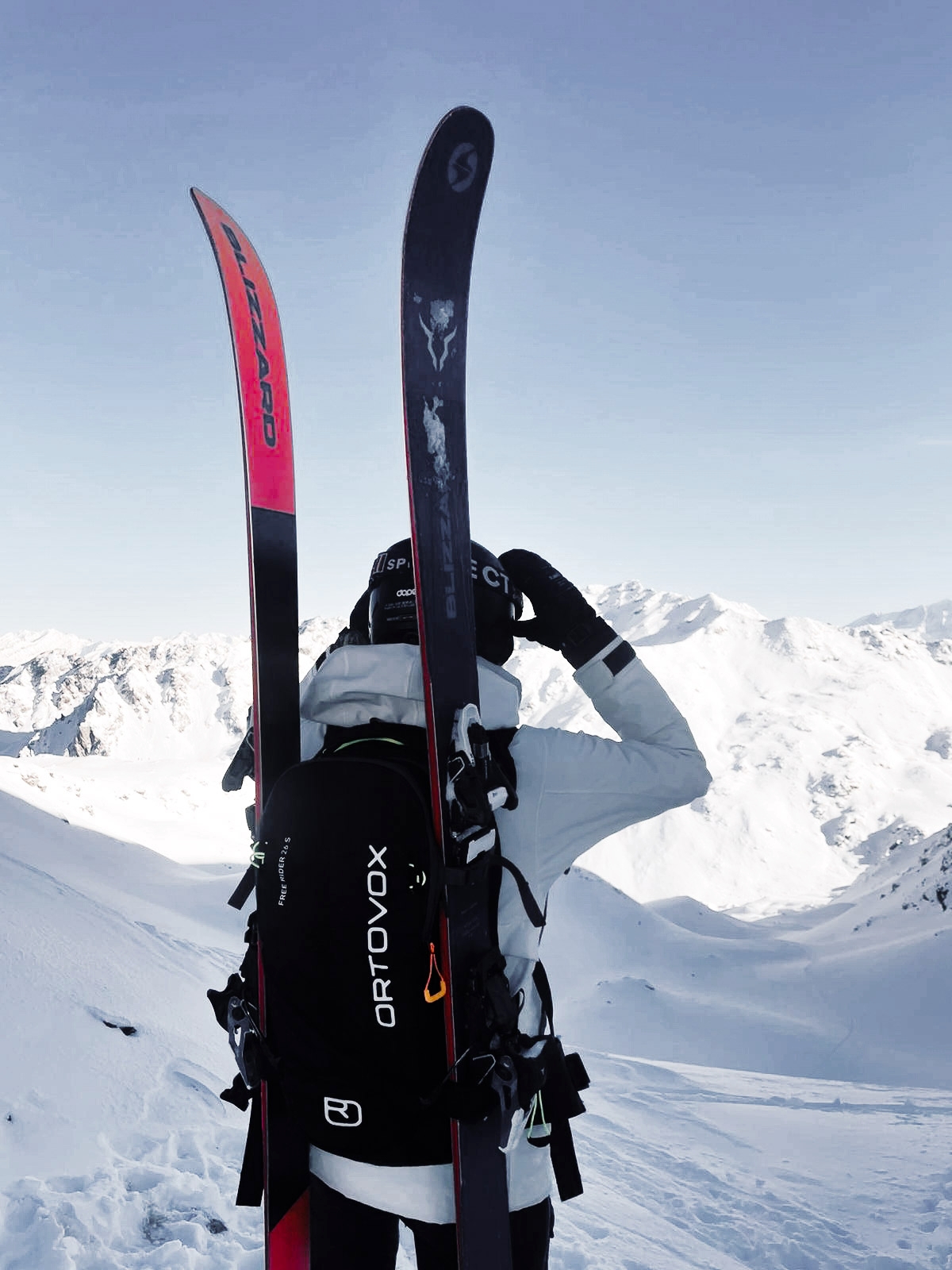 Backcountry skiing freeride Montfort verbier nendaz